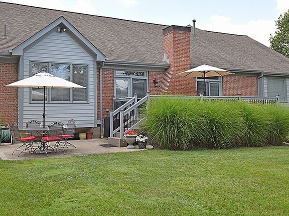 4th image of 1268 Berkshire Ct