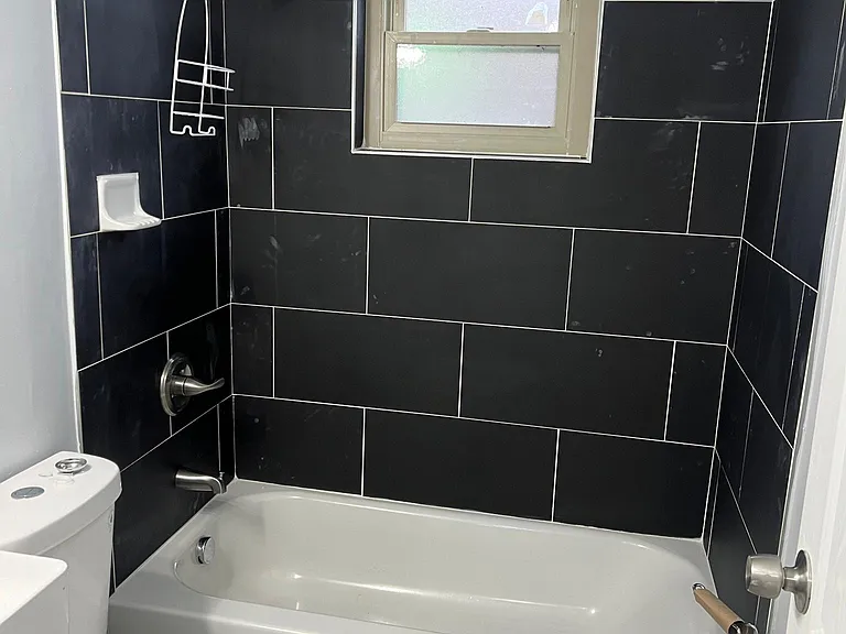 1120 Towne St #1 — Photo 7