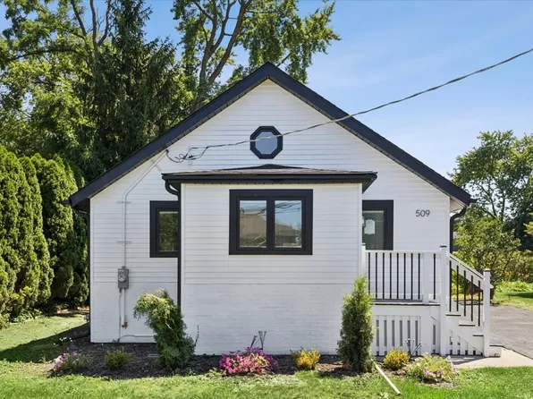 509 E Lincoln St, Arlington Heights, IL 60005