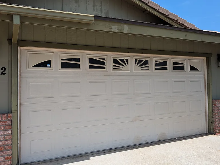 1642 Jeffrey Ave — Photo 16