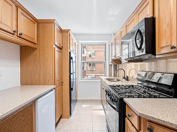 5th image of 477 Franklin D Roosevelt Dr Unit L906