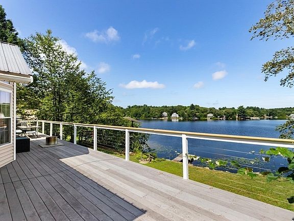 5th image of 214 Echo Cove Rd