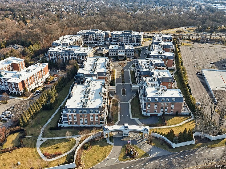 1st image of 6000 Royal Court #6303