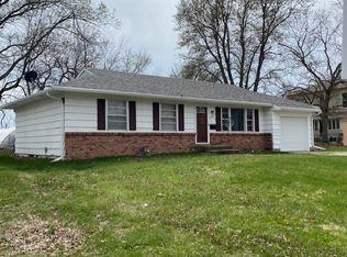 306 E Ford St, Cameron, MO 64429