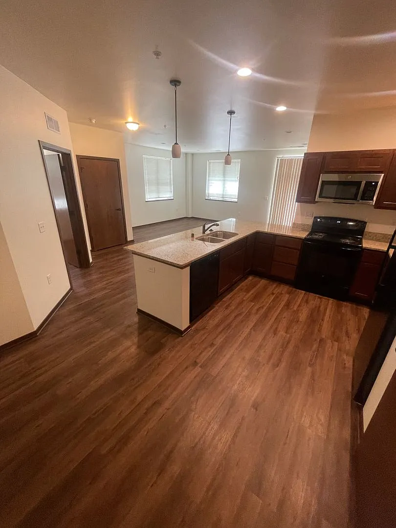 Floor plan 112