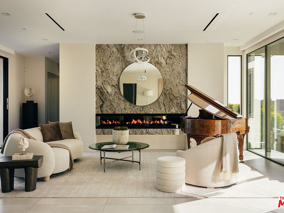 1st image of 2162 Westridge Rd