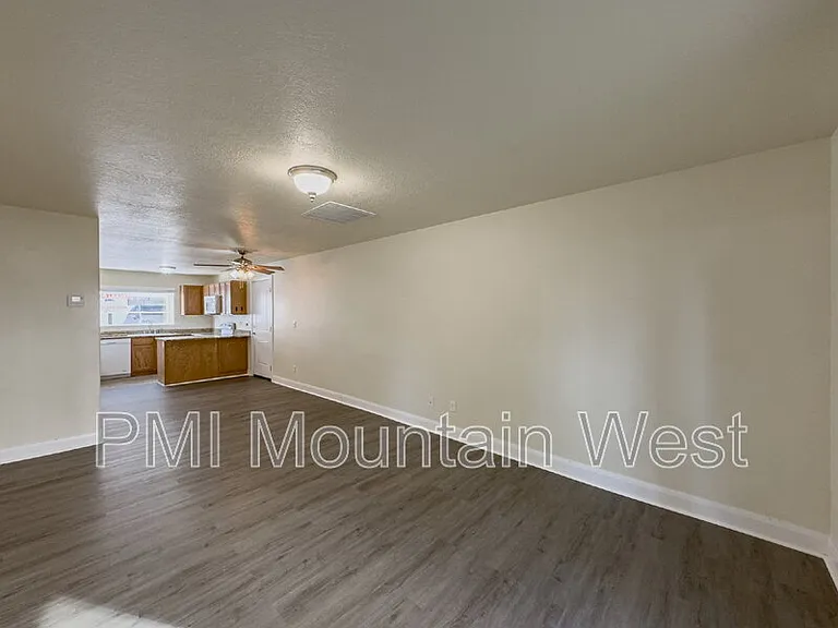 2779 W 5525 S #E-25 — Photo 10