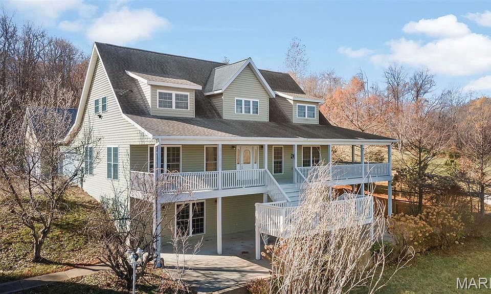 1st image of 250 Brandy Ln