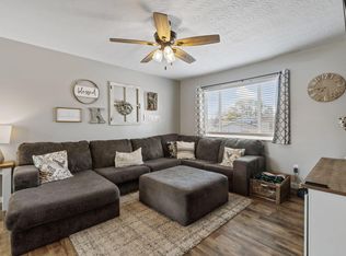 1102 Daisy Ln, Heath, OH 43056