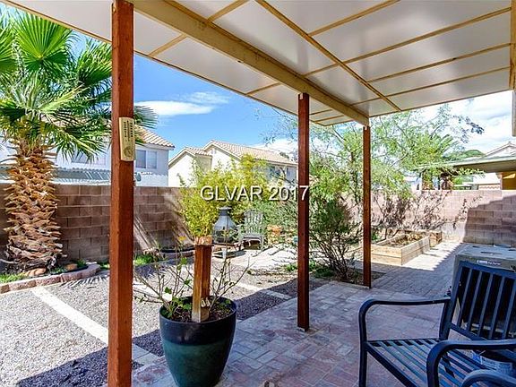 2nd image of 2527 River Oaks Dr #0