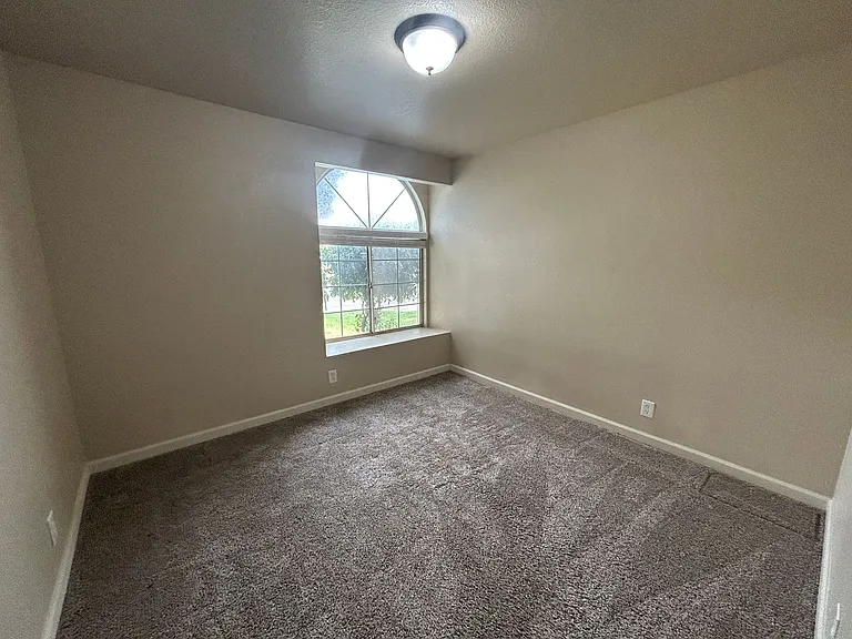 2924 Merle Ave — Photo 21
