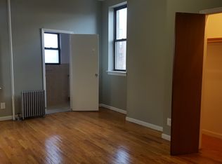 3107 23rd Rd, Astoria, NY 11105