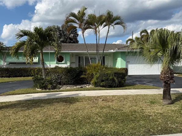 1529 SE 14th Dr, Deerfield Beach, FL 33441