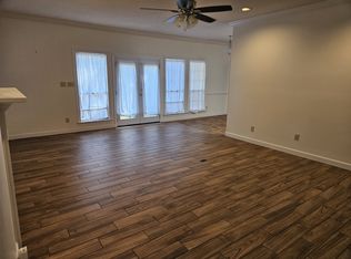 242 Ridgewood Dr, Daphne, AL 36526