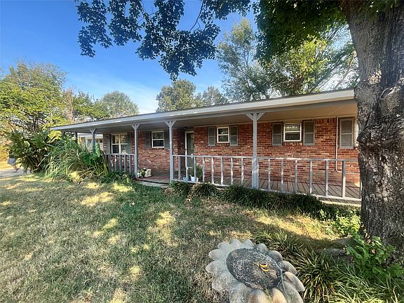 3rd image of 11131 Ew 215th Rd