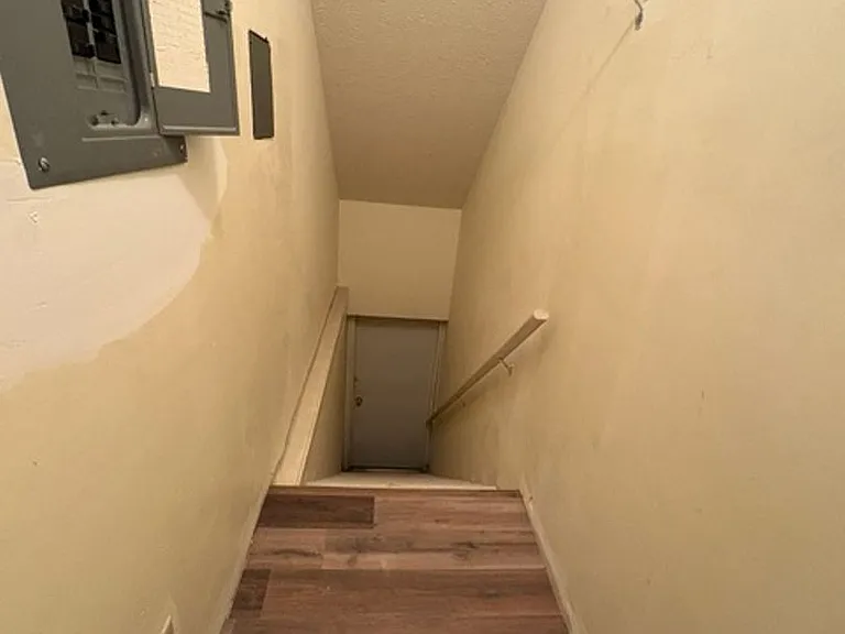 600 Schultz St — Photo 12