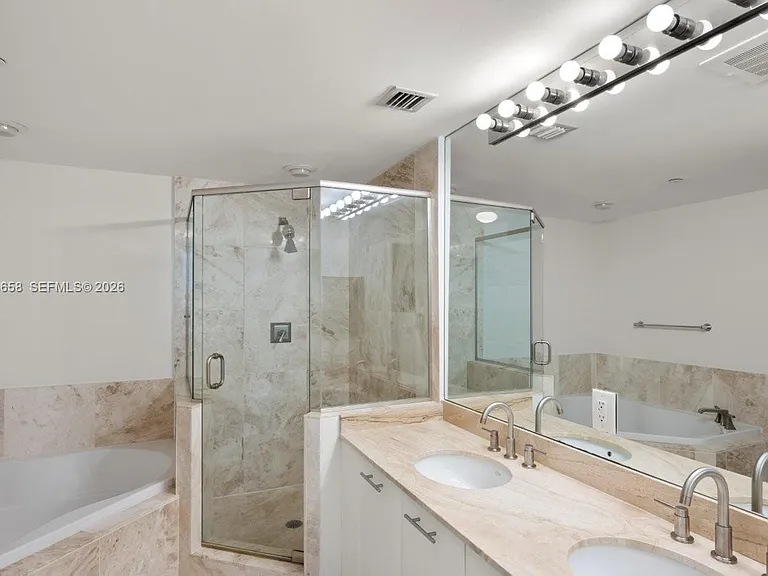 510 NW 84th Ave #230 — Photo 12
