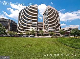 1300 Crystal Dr APT 505S, Arlington, VA 22202