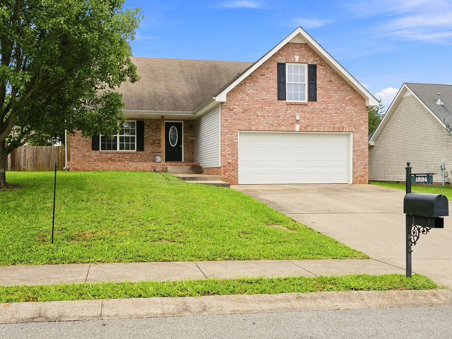 1524 Cedar Springs Circle - 1 — Photo 2