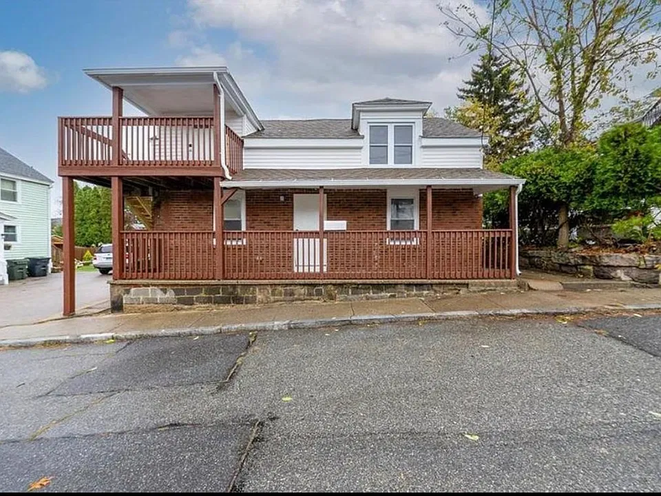 9 Blackhall Ct #A