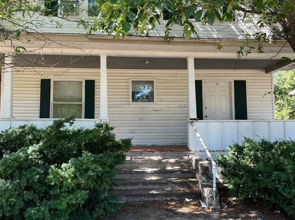 210 W 6th St, Hays, KS 67601