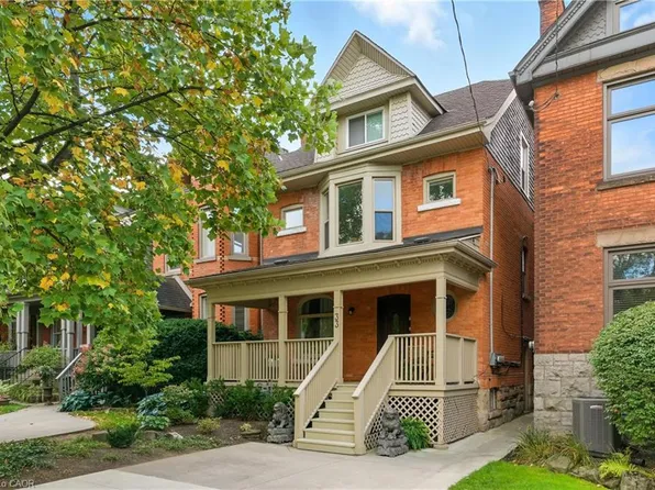 33 Homewood Ave, Hamilton, ON L8P 2M1