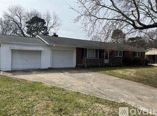 2370 Old Field Rd, Gastonia, NC 28056