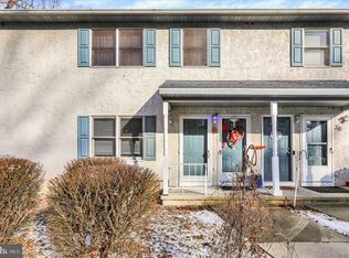 10 Maplewood Ave APT 2A, Mohnton, PA 19540