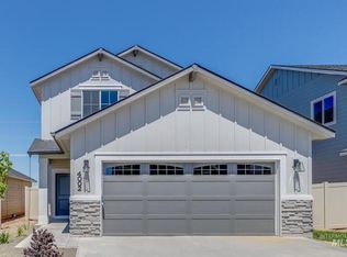 4002 W Peak Cloud Dr, Meridian, ID 83642