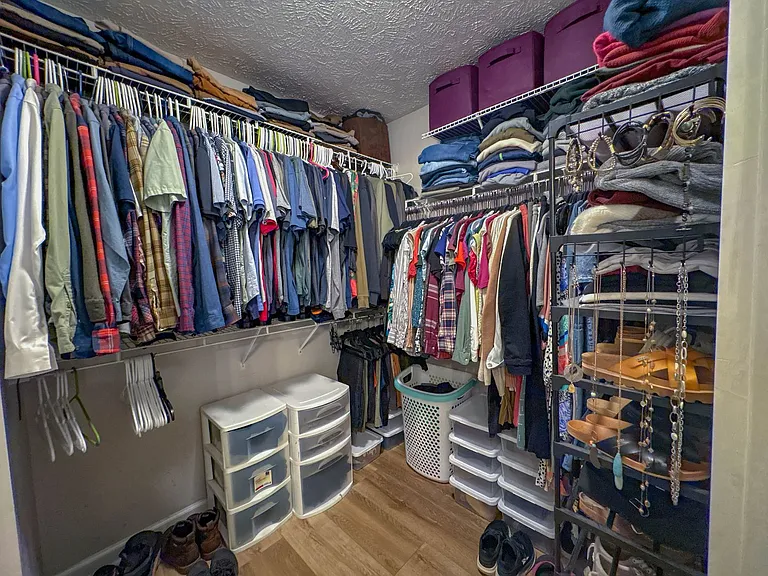 5813 Bacarro Pl — Photo 10