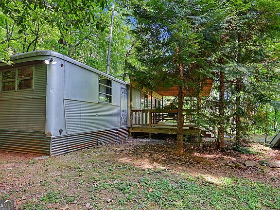 3rd image of 470 Rhonda Dr
