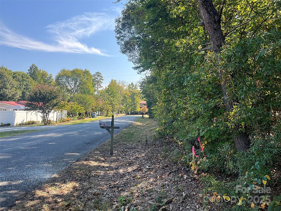 2nd image of 0 Coldwater St