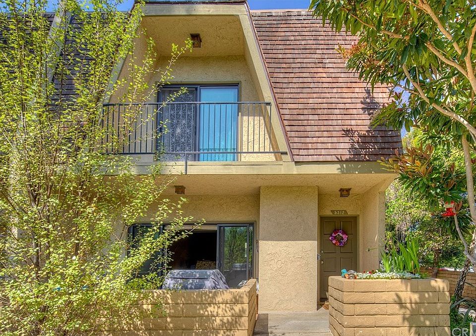 1st image of 5312 W 190th St