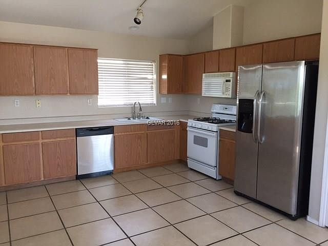 2nd image of 5321 Mum Ct #0