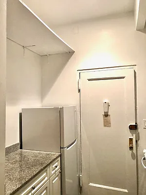 Rented by Urban Real Estate Inc | media 18