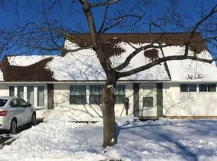 5 Indian Creek Entry, Levittown, PA 19057