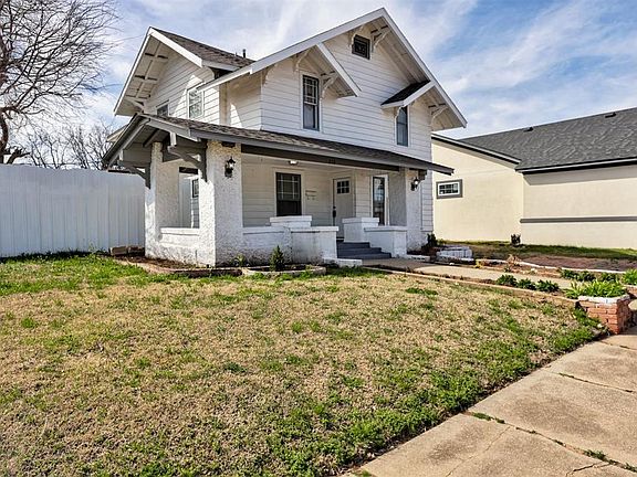 3rd image of 212 SW 24th St