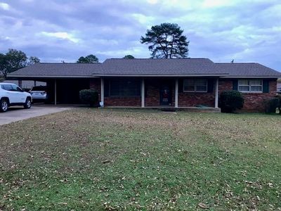 519 W Lakeside Dr, Florence, AL, 35630