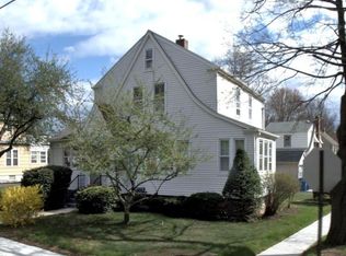 110 Benham St, Hamden, CT 06514