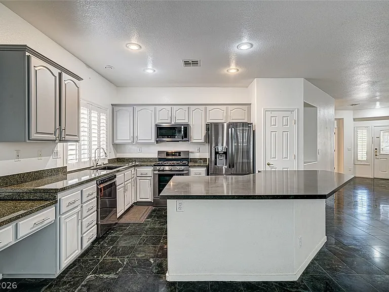 900 Royal Plum Ln — Photo 19