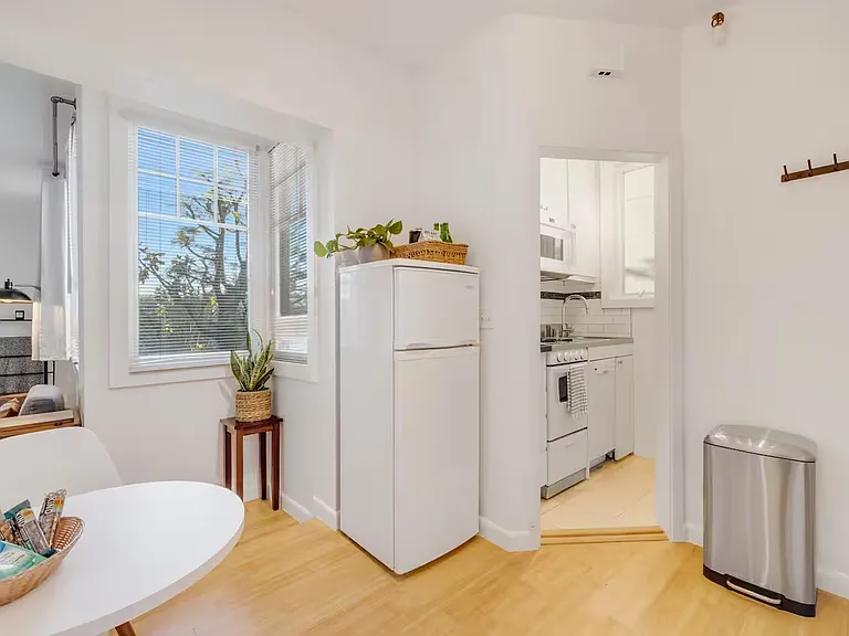 2621 Divisadero St #6 — Photo 10