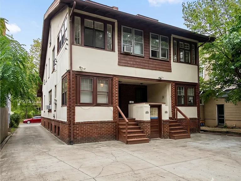 2316 Bellfield Ave #2316 — Photo 6