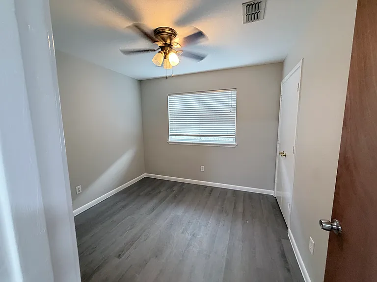 3109 Saskatchewan Dr — Photo 18