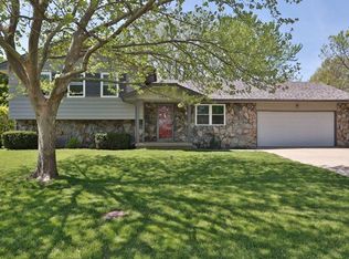 1645 N Tanglewood Rd, Rose Hill, KS 67133
