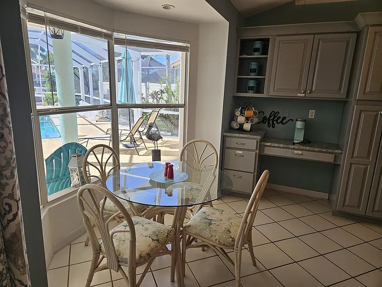 Breakfast Nook