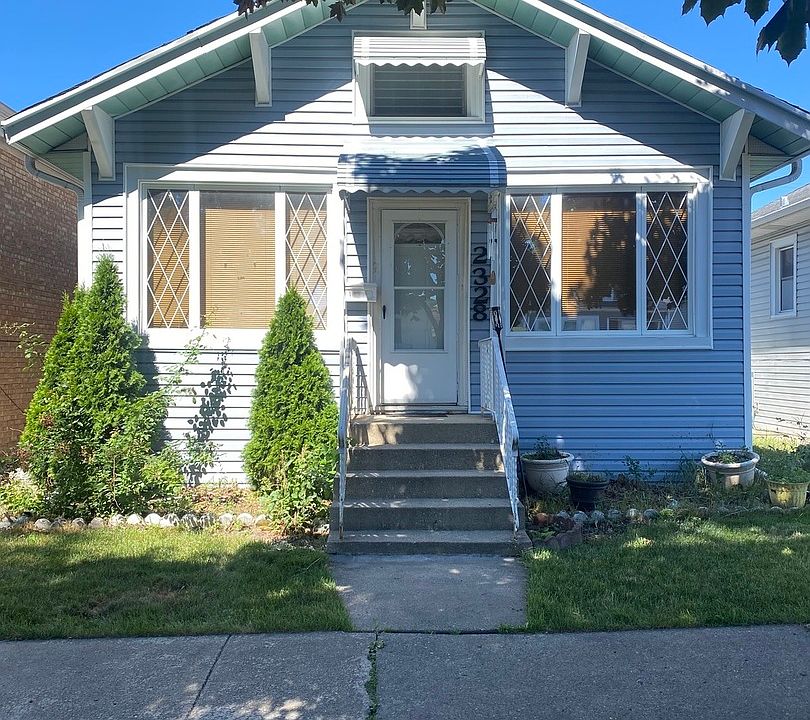 1st image of 2328 N 73rd Ct