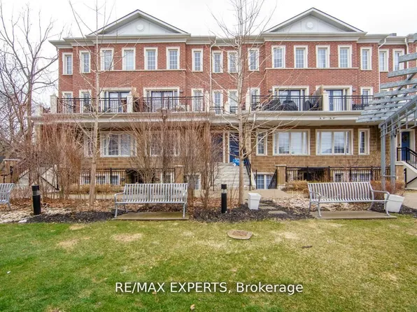 26 Bruce St #C03, Vaughan, ON L4L 0H4