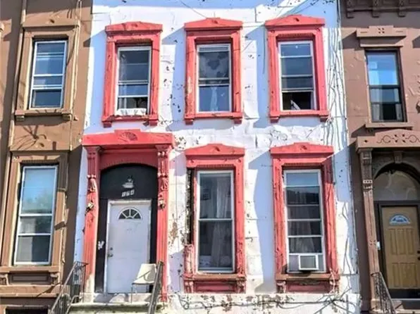 174 Hart St, Brooklyn, NY 11206