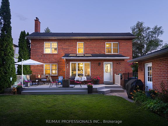 2nd image of 106 Rathburn Rd