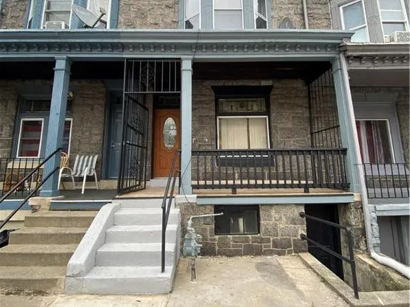 213 S 8th St, Reading, PA 19602